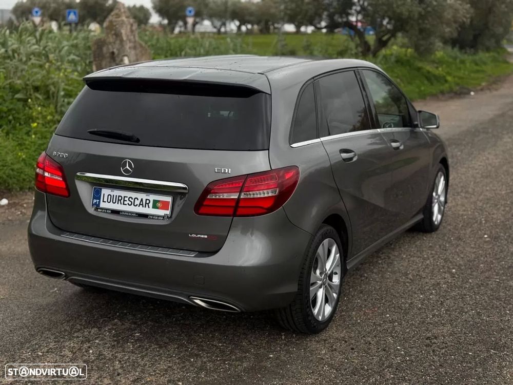 Mercedes-Benz B 200 CDI Urban - 16