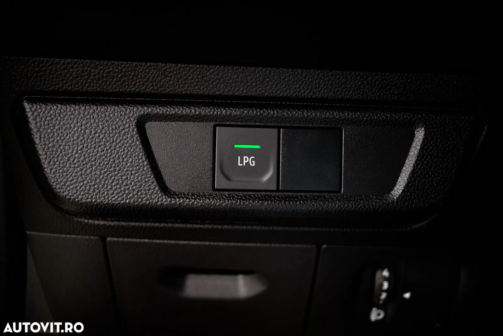 Dacia Logan ECO-G 100 Essential - 26