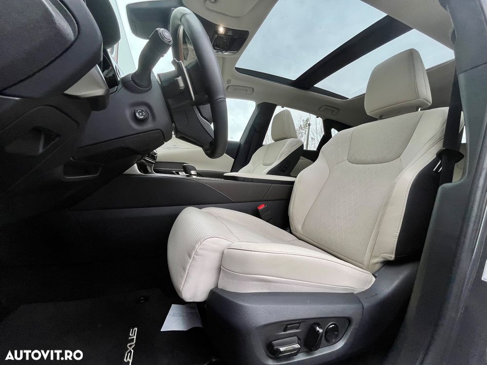 Lexus Seria RX 450h+ E-Four PHEV Luxury - 15