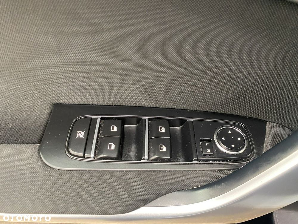Kia Ceed - 17
