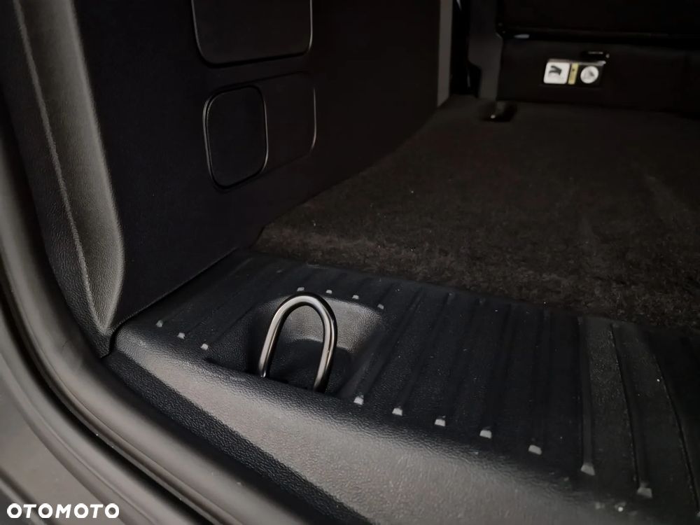 Ford Tourneo Courier 1.0 EcoBoost Active - 27