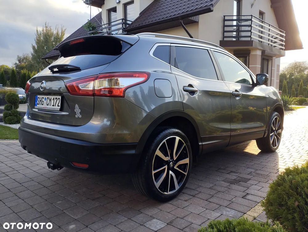 Nissan Qashqai 1.6 DIG-T Tekna - 4