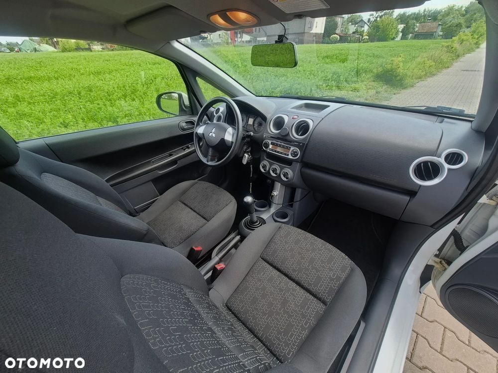 Mitsubishi Colt 1.1 ClearTec Motion - 25