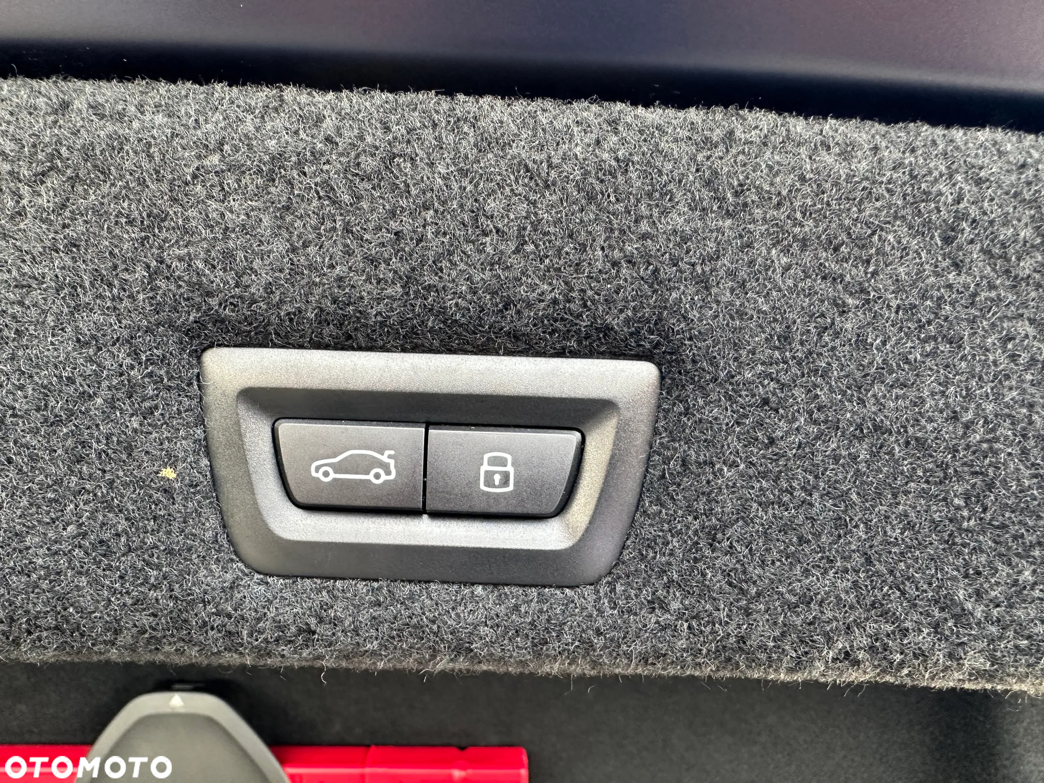 BMW Seria 7 M760e PHEV xDrive sport - 27