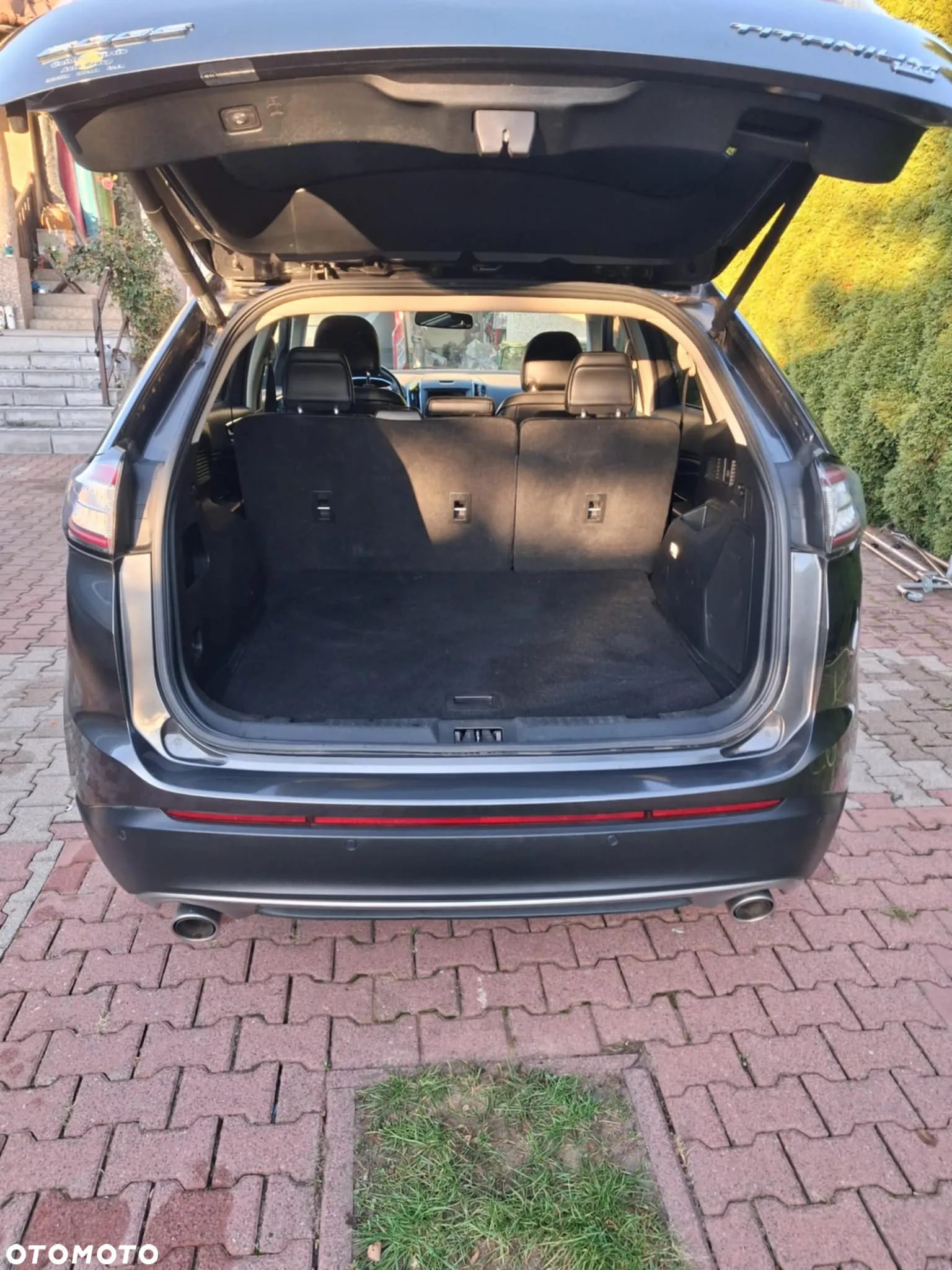 Ford Edge - 11