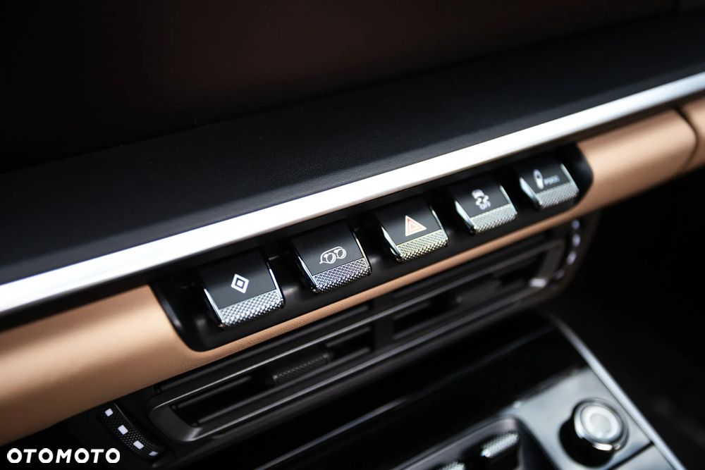 Porsche 911 Turbo S - 35