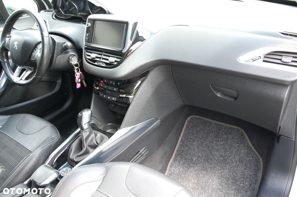 Peugeot 2008 - 24