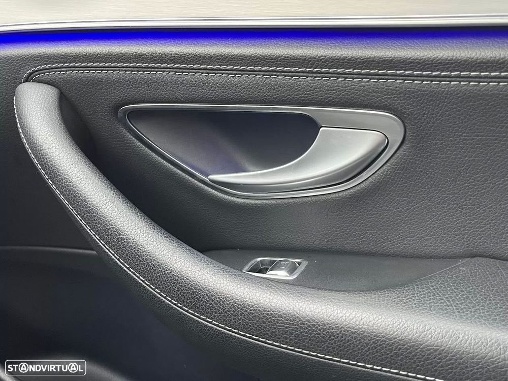Mercedes-Benz E 220 d AMG Line - 30