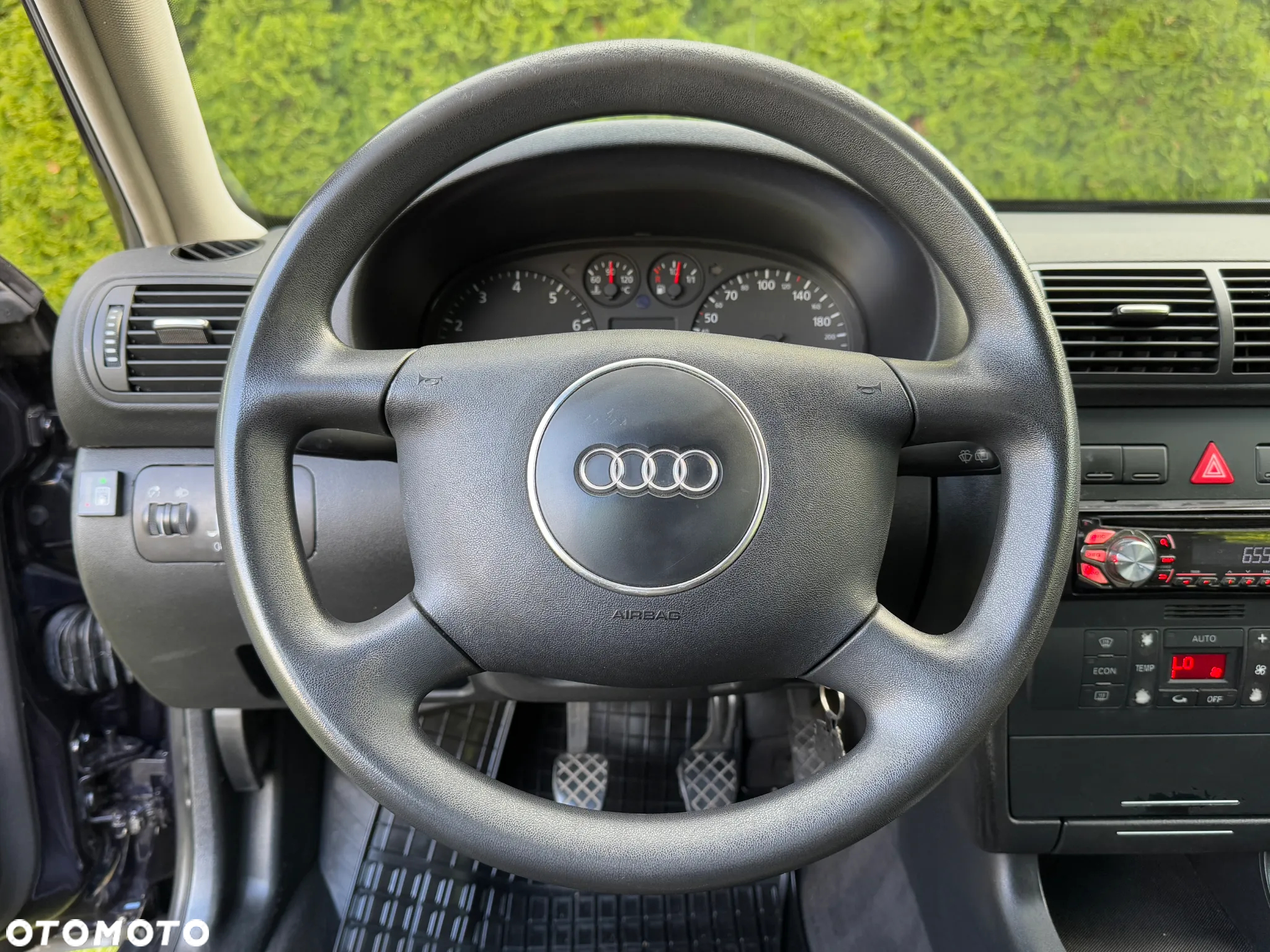 Audi A3 1.6 FSI Sportback Ambiente - 9