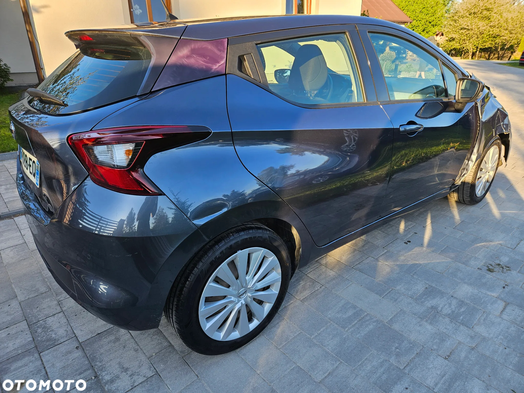 Nissan Micra 1.0 IG-T Acenta - 3