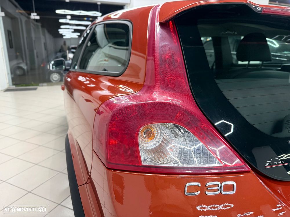 Volvo C30 1.6 D Drive 99g Momentum Start/Stop - 8