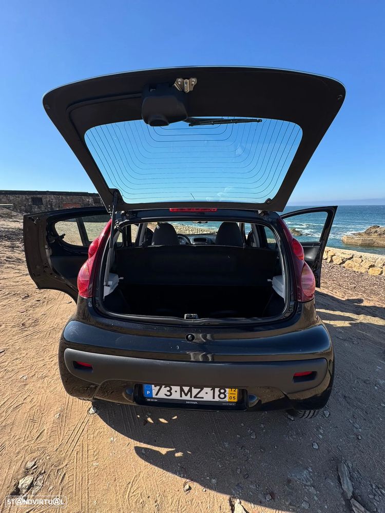 Peugeot 107 1.0 Black&Silver - 4