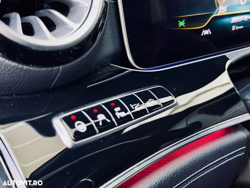 Mercedes-Benz AMG GT 4-door Coupe - 22