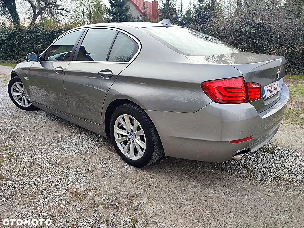 BMW Seria 5 520d - 5
