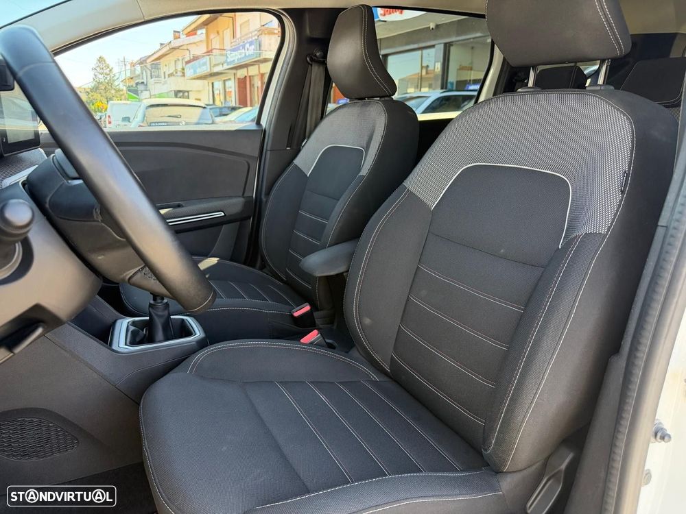 Dacia Jogger 1.0 TCe Extreme 7L - 10