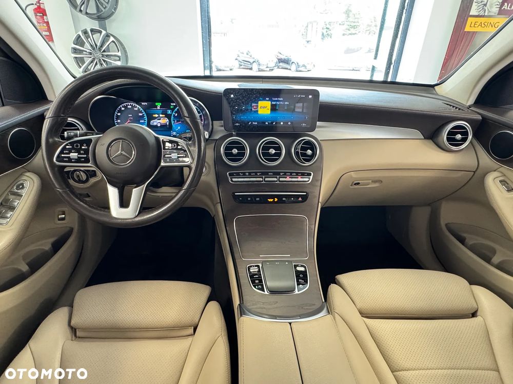 Mercedes-Benz GLC 200 4-Matic - 5