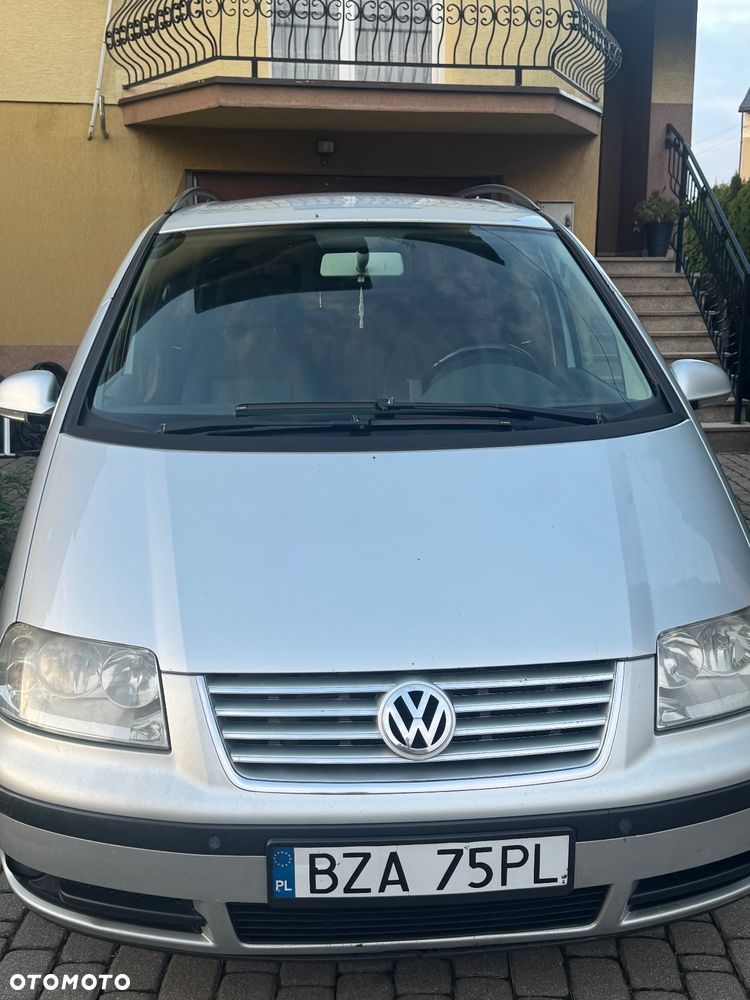 Volkswagen Sharan 1.8T Comfortline - 3