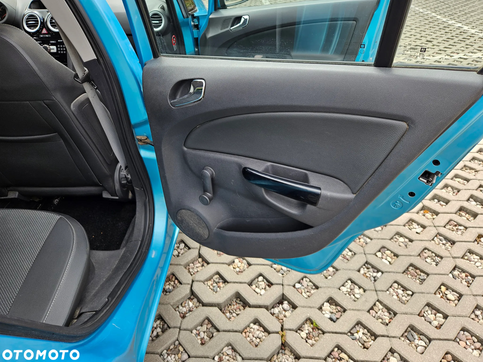 Opel Corsa 1.4 16V Color Edition - 22