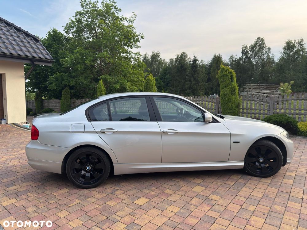 BMW Seria 3 - 15