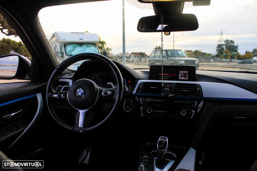 BMW 320 d Touring Pack M Auto - 13