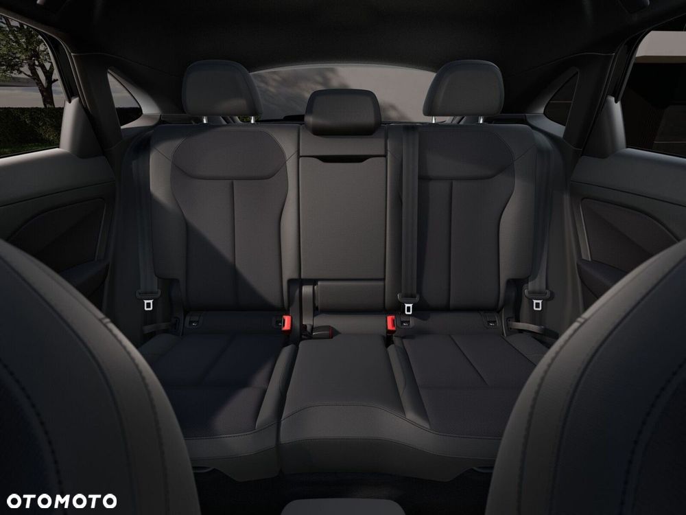 Audi Q3 Sportback - 10