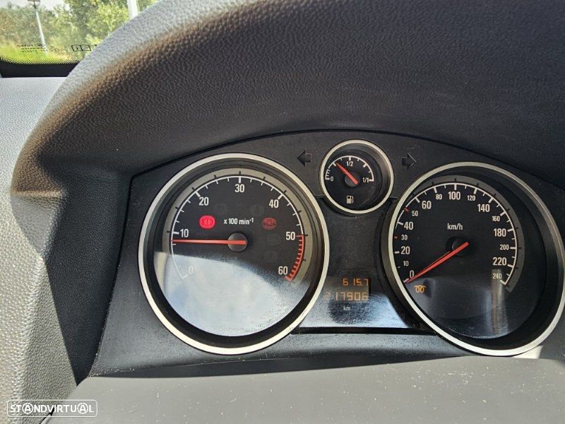 Opel Astra Caravan 1.7 CDTi Cosmo Plus - 28