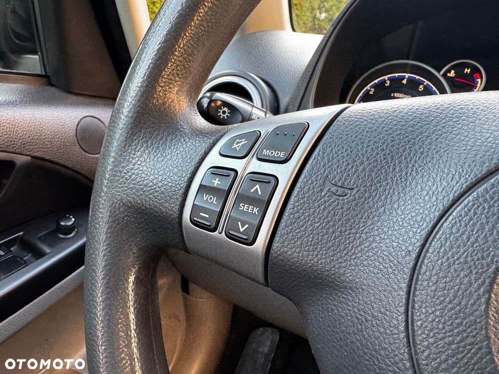 Suzuki SX4 1.6 Premium - 14