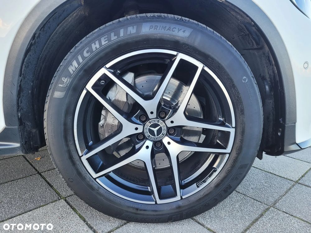 Mercedes-Benz GLC 220 d 4-Matic - 36