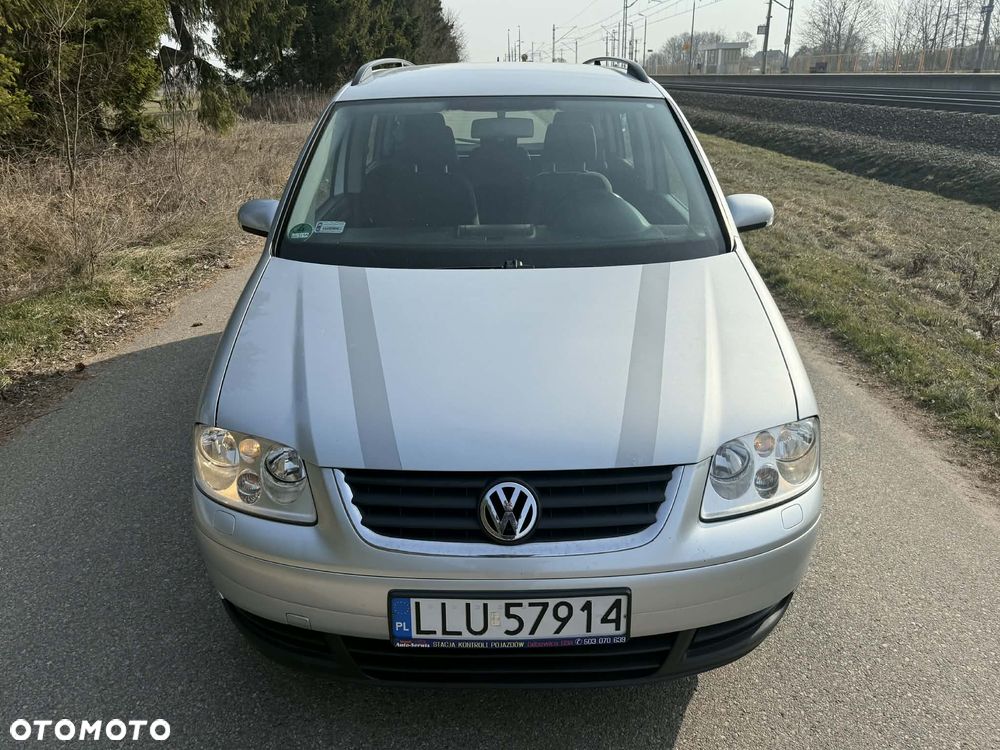 Volkswagen Touran 2.0 TDI DPF Trendline - 3