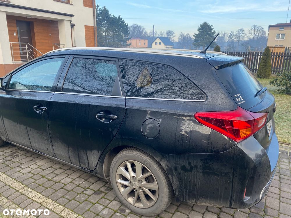 Toyota Auris 1.33 VVT-i Premium - 6