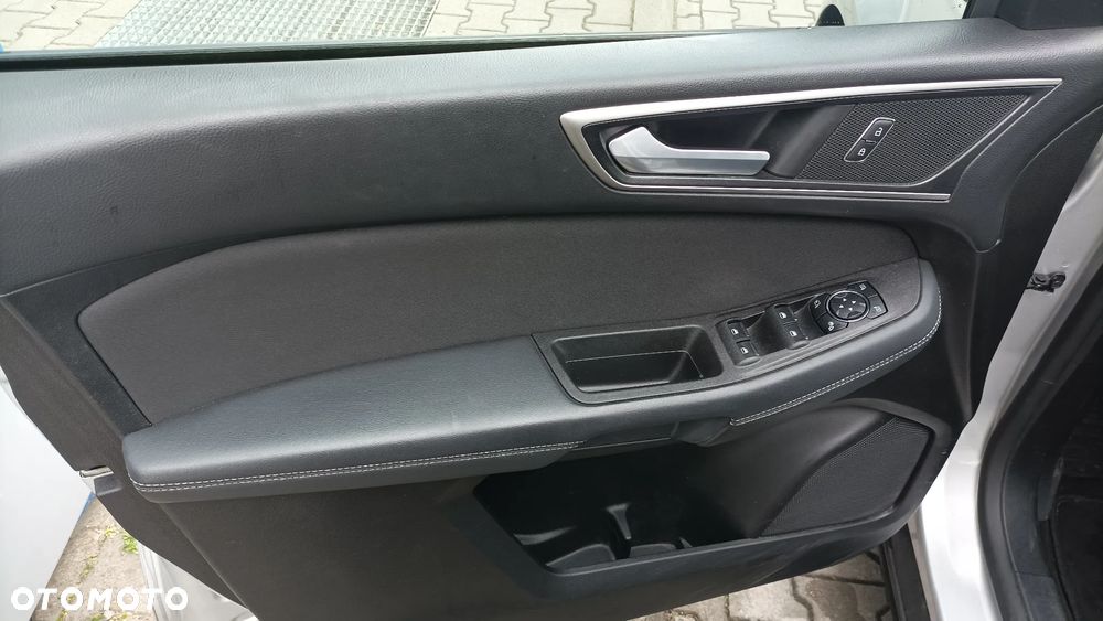 Ford S-Max 2.5 Hybrid Titanium CVT - 18