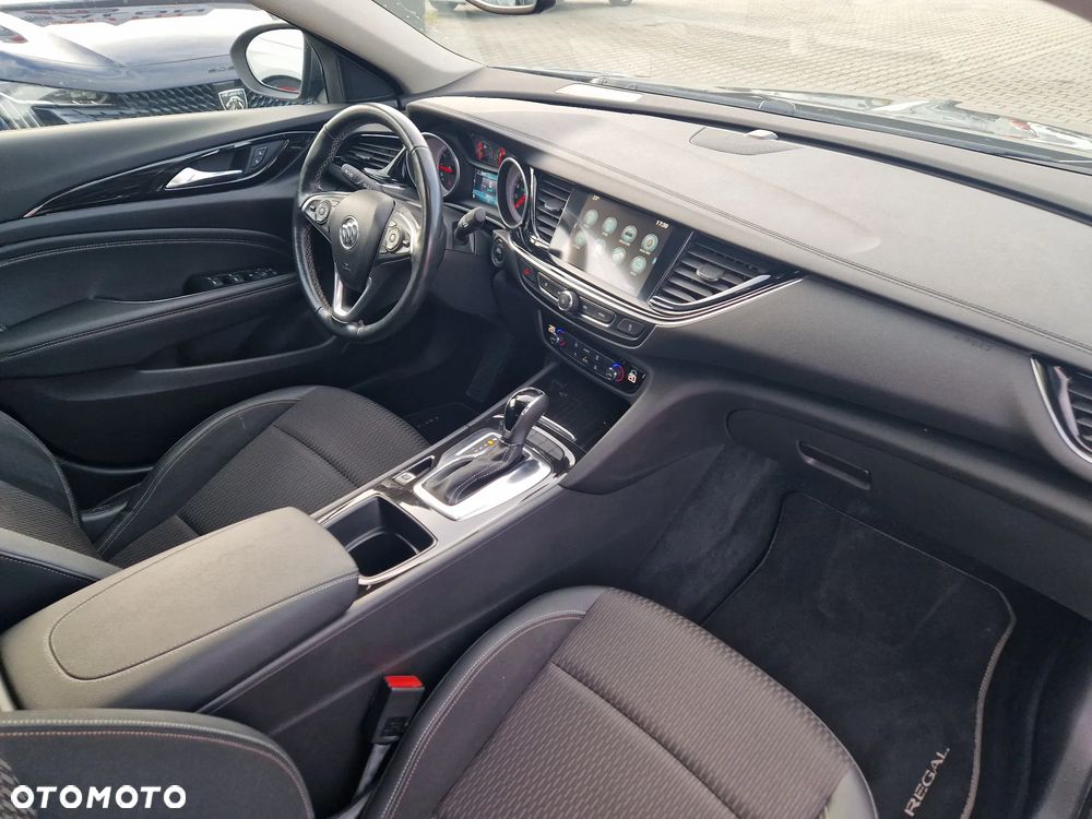 Opel Insignia - 31