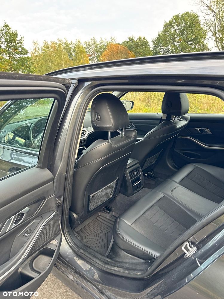 BMW Seria 3 - 30