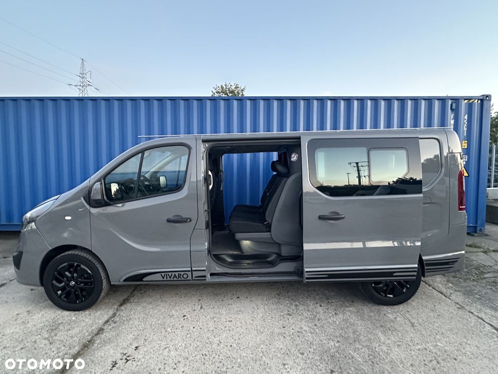 Opel Vivaro - 18