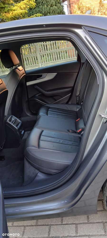 Audi A4 Limousine 30 TDI S tronic - 17