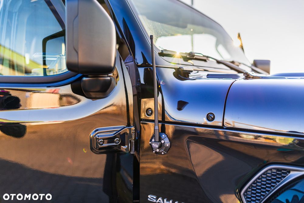 Jeep Wrangler 3.6 Unlim Sahara - 21