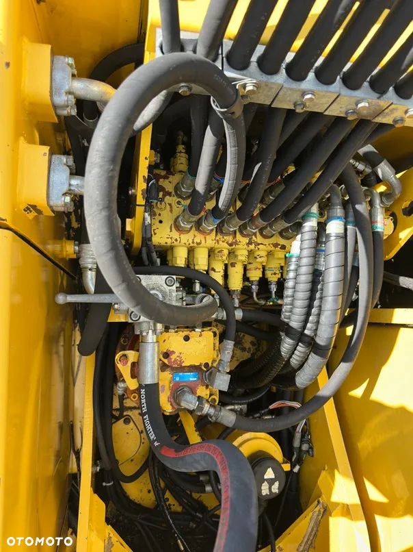 Komatsu PW160-7EO - 33