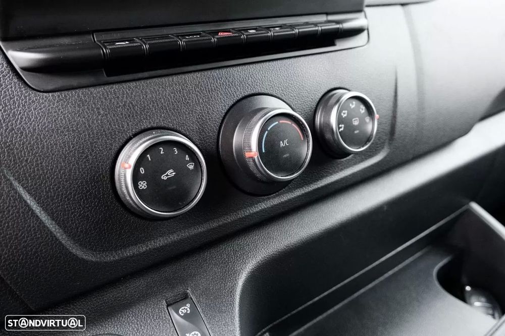 Renault Master - 17