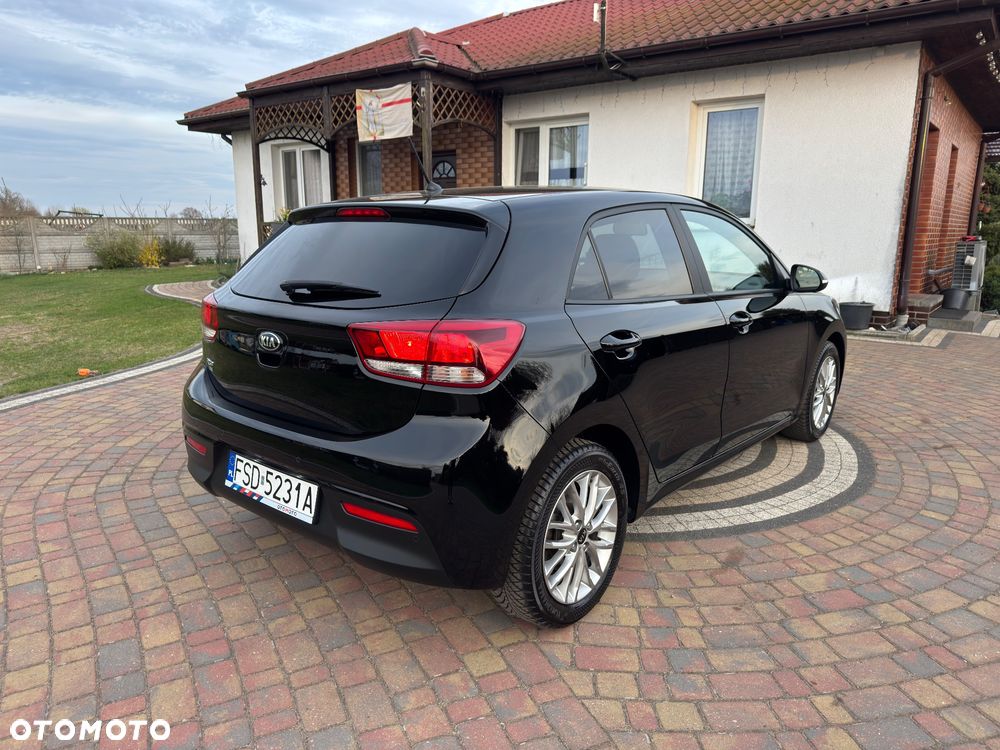 Kia Rio 1.2 ISG Dream Team Edition - 14