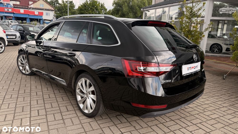 Skoda Superb 2.0 TDI Active DSG - 3