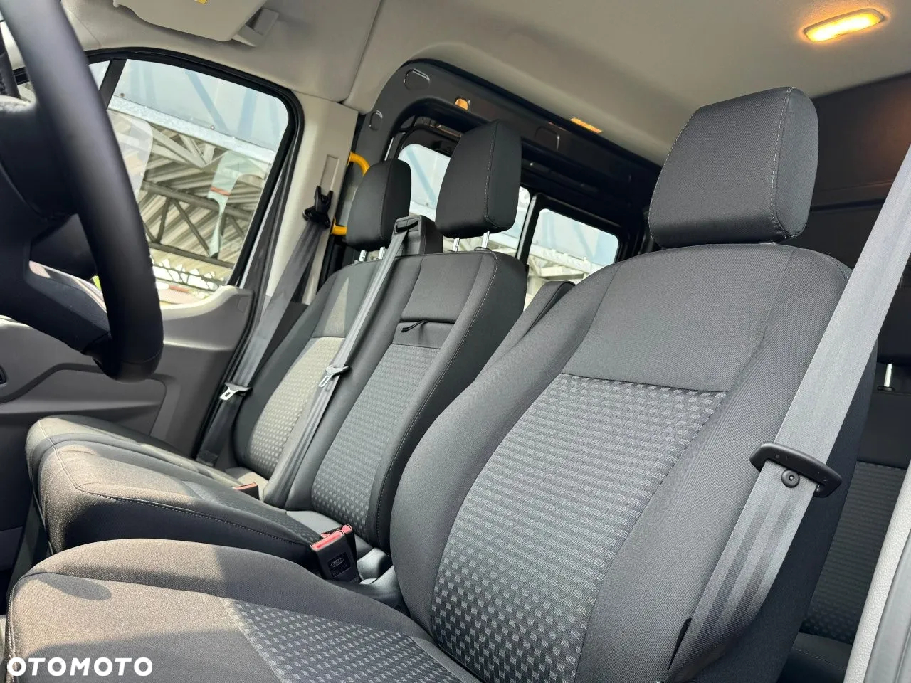 Ford Transit - 9