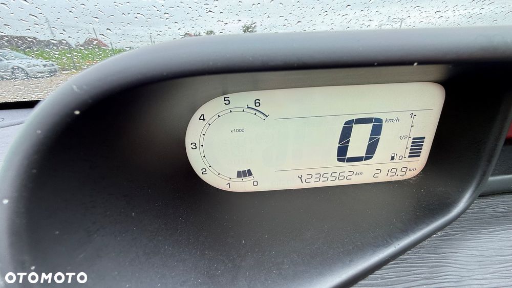Citroën C3 Picasso VTi 95 Color Selektion - 13