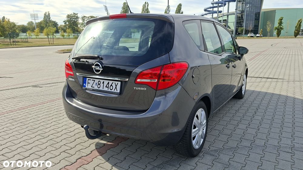 Opel Meriva - 10