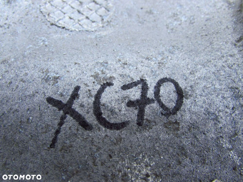 VOLVO V70 XC70 AWD WOZEK BELKA SANKI ZAWIESZENIE TYL 30683440 99-07 - 7