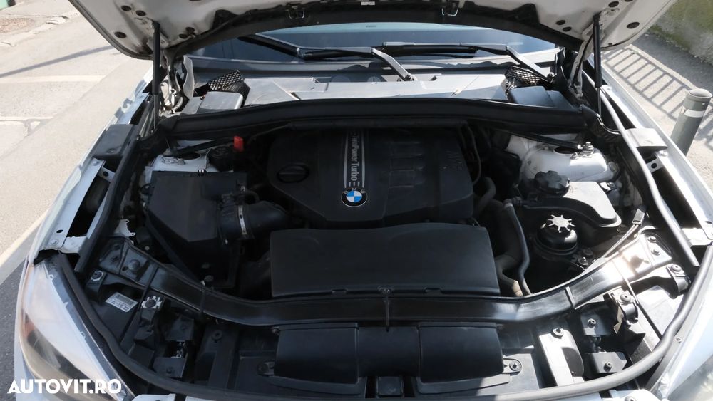 BMW X1 xDrive18d - 11