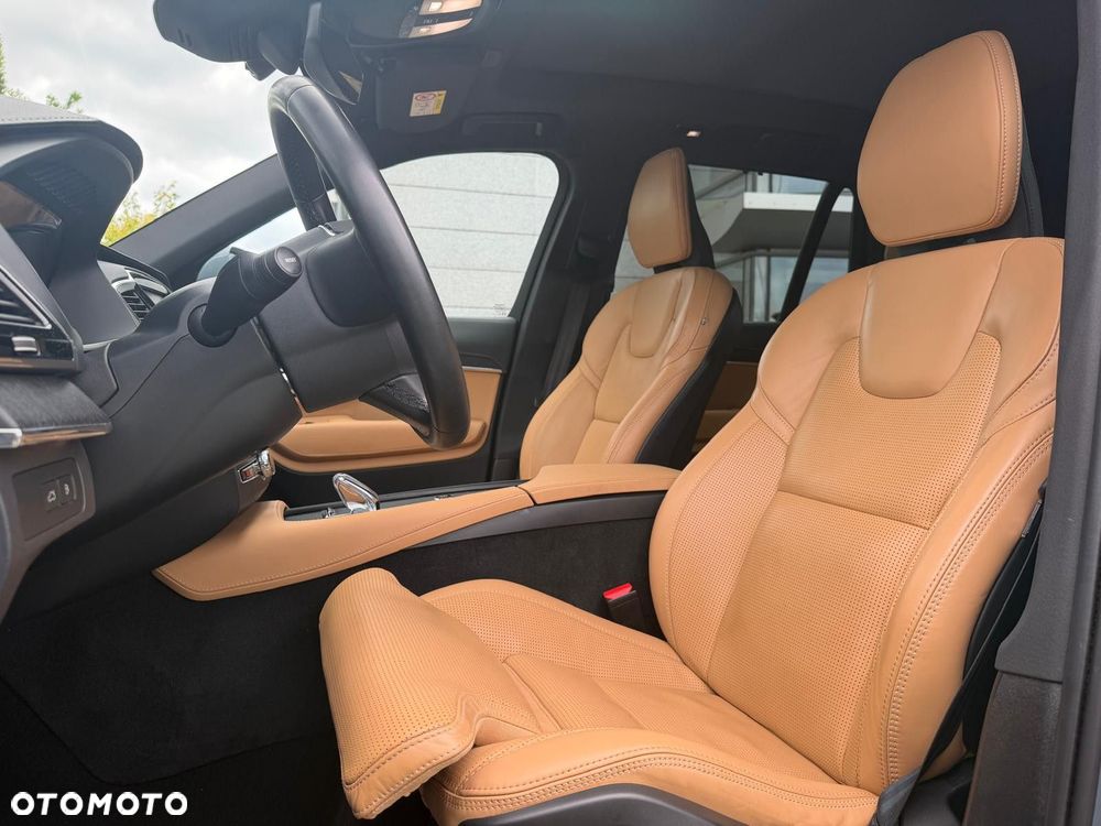 Volvo XC 90 - 10