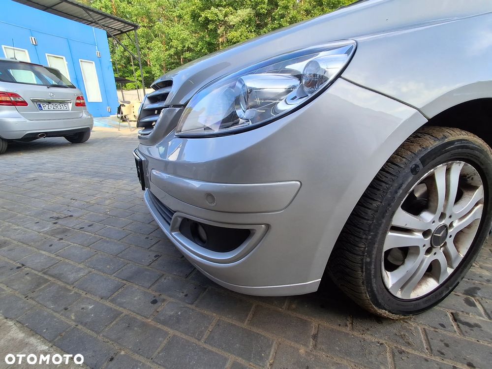 SPRZEDAM MERCEDES B-KLASA W245 PRZEDNI ZDERZAK NA PDC W KOLOR 761 DO MONTAŻU Z PARKTRONIKAMI 2005-2008 ROK - 5