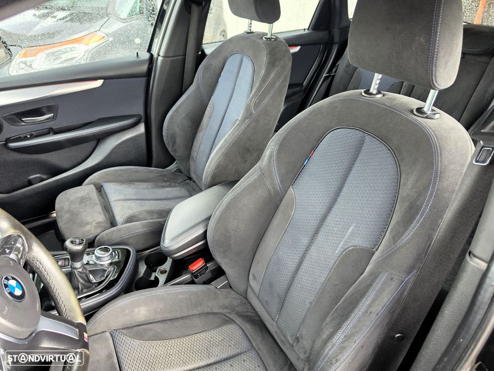 BMW 216 Active Tourer d Pack M - 12