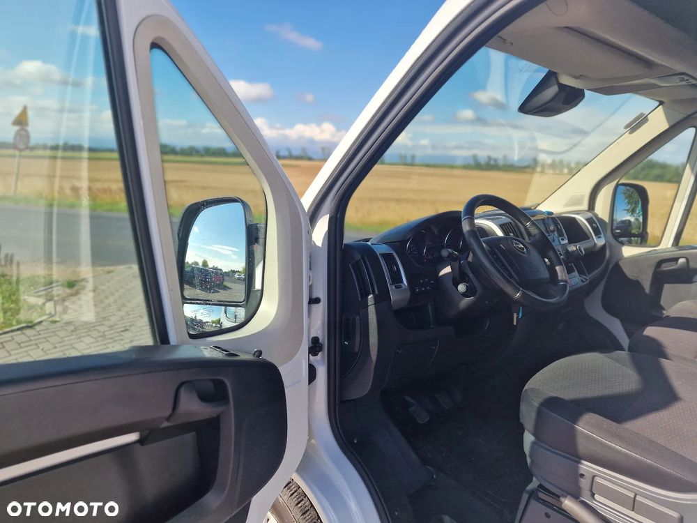 Opel Movano - 18