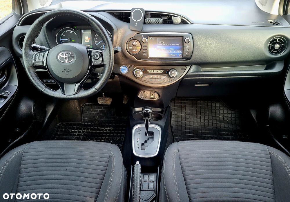 Toyota Yaris - 14